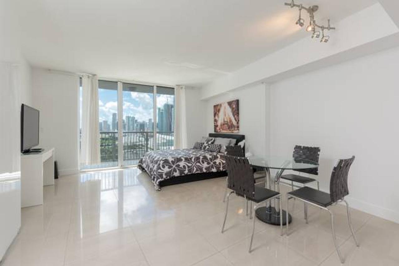 Opera Tower Miami Exterior foto